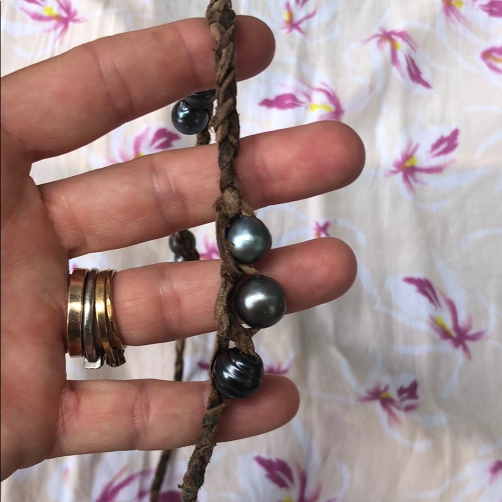 Leather & Pearl Necklace or Bracelet - Picture 2 of 4